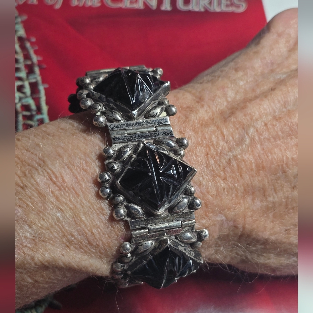 PRICE DROP! RARE Vintage Mexican Sterling Silver Black Onyx Heavy Link Bracelet